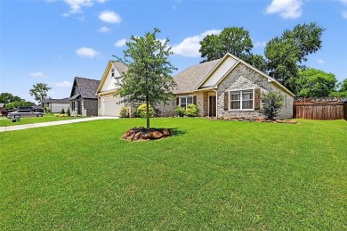 Live the Lake Life in Style at 38 Lone Oak Blvd, Pottsboro, TX on Tanglewood Resort in Texas - for sale on GolfHomes.com, golf home, golf lot