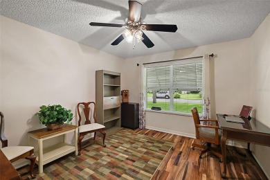 FANTASTIC TURNKEY 3/2 Amarillo with SPACIOUS UNDER-AIR BONUS on The Links of Spruce Creek in Florida - for sale on GolfHomes.com, golf home, golf lot