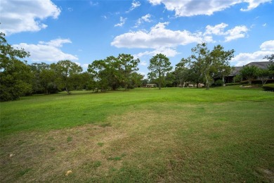 Estate lot just waiting for your dream home! Over 3/4 of an acre on Black Diamond Ranch Golf Course in Florida - for sale on GolfHomes.com, golf home, golf lot