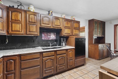 Great opportunity in Four Hills Village! This 3-bedroom, 3-bath on The Canyon Club in New Mexico - for sale on GolfHomes.com, golf home, golf lot