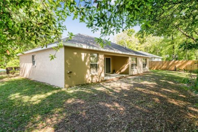 NICE CURB APPEAL! Spacious 3 Bedroom 2 Bath Split Plan Ranch In on Citrus Springs Country Club in Florida - for sale on GolfHomes.com, golf home, golf lot