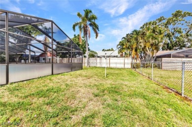 ***ACCEPTING BACK UP OFFERS - THE MULTIPLE OFFER BIDDING WAR HAS on Sara Bay Country Club in Florida - for sale on GolfHomes.com, golf home, golf lot