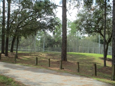 NICE CURB APPEAL! Spacious 3 Bedroom 2 Bath Split Plan Ranch In on Citrus Springs Country Club in Florida - for sale on GolfHomes.com, golf home, golf lot