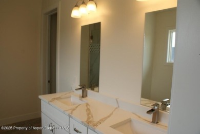 PLAY WHERE YOU LIVE

New Home in Lakota Canyon Ranch offers on Lakota Canyon Ranch and Golf Club in Colorado - for sale on GolfHomes.com, golf home, golf lot