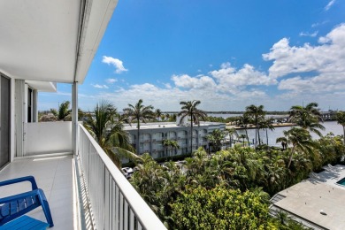 This is Luxurious Coastal Living at its best!  Newly renovated on Palm Beach Par-3 Golf Course in Florida - for sale on GolfHomes.com, golf home, golf lot