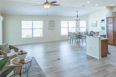 Under contract-accepting backup offers. Welcome Home to this on The Links of Spruce Creek in Florida - for sale on GolfHomes.com, golf home, golf lot