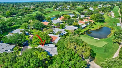 Welcome to this stunning single-family residence located in the on Hunters Run Golf and Country Club in Florida - for sale on GolfHomes.com, golf home, golf lot