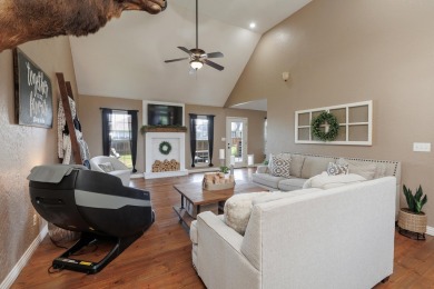 Gorgeous Home Situated in the coveted Riverview Estates near on Marshfield Country Club in Missouri - for sale on GolfHomes.com, golf home, golf lot