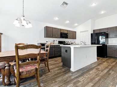 WELL PRICED AND GREAT LOCATION on this TALL PINE DESIGNER in the on Pennbrooke Fairways in Florida - for sale on GolfHomes.com, golf home, golf lot