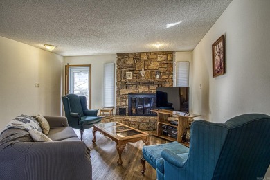 Charming 3 bed/3 bath home in a quiet area of Hot Springs on DeSoto Golf Course in Arkansas - for sale on GolfHomes.com, golf home, golf lot