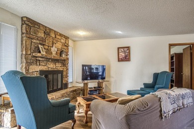 Charming 3 bed/3 bath home in a quiet area of Hot Springs on DeSoto Golf Course in Arkansas - for sale on GolfHomes.com, golf home, golf lot