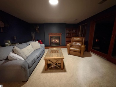 Beautiful 4-5 Bedroom Home on Lakewood on the Green Golf Course on  in Michigan - for sale on GolfHomes.com, golf home, golf lot