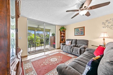 Discover this bright and beautifully maintained 2-bedroom on Oriole Golf and Tennis Club in Florida - for sale on GolfHomes.com, golf home, golf lot