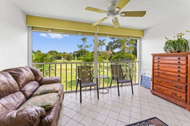 Discover this bright and beautifully maintained 2-bedroom on  in Florida - for sale on GolfHomes.com, golf home, golf lot