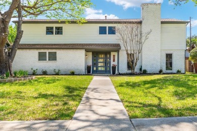 Don't miss this fully updated home in the highly-desirable on Canyon Creek Country Club in Texas - for sale on GolfHomes.com, golf home, golf lot