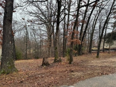 Sewered .31 acre lot on a quiet cul-de-sac that's less than a on Bella Vista - Metfield Golf Complex and Country Club in Arkansas - for sale on GolfHomes.com, golf home, golf lot