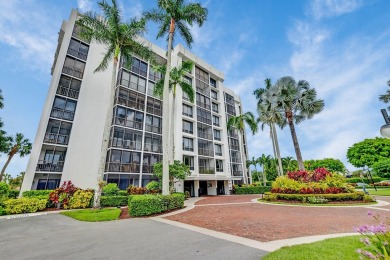 Light and Bright, Unfurnished 2 bedroom, 2 bathroom condo inside on Boca West Golf and Country Club in Florida - for sale on GolfHomes.com, golf home, golf lot
