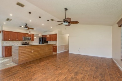 This beautiful 2/2 updated home in the very popular Timber Pines on Timber Pines Golf Course in Florida - for sale on GolfHomes.com, golf home, golf lot
