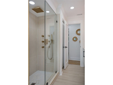 This home appraised for $1.3 million in 2024. Priced over $300 on The Dunes Golf and Tennis Club in Florida - for sale on GolfHomes.com, golf home, golf lot