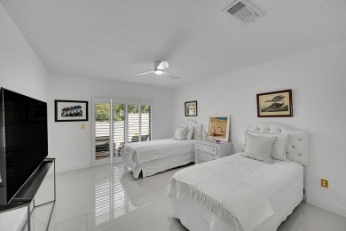 Elegant 3B/R 2 Bath villa. 2500 sq ft of living space. Lake view on Boca Lago Golf and Country Club in Florida - for sale on GolfHomes.com, golf home, golf lot