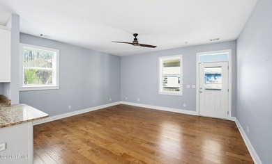 Welcome to Island living in Pleasant Point. This 3 bedroom 2 on  in South Carolina - for sale on GolfHomes.com, golf home, golf lot