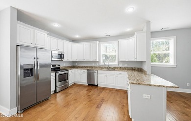 Welcome to Island living in Pleasant Point. This 3 bedroom 2 on  in South Carolina - for sale on GolfHomes.com, golf home, golf lot