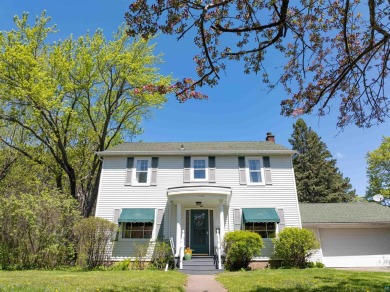 Looking for a four bedroom home just steps away from the Cloquet on Cloquet Country Club in Minnesota - for sale on GolfHomes.com, golf home, golf lot