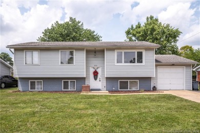 Step Into This Cute Bi-Level, Conveniently Located Near Wooded on Wooded View Golf Course in Indiana - for sale on GolfHomes.com, golf home, golf lot