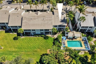 This beautiful 'TURNKEY END UNIT' condo is located in the on  in Florida - for sale on GolfHomes.com, golf home, golf lot