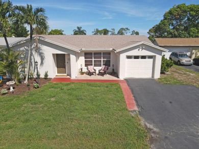 NEW ROOF installed 8/11/2025. You will love this large 2 bedroom on Forest Oaks Golf Club in Florida - for sale on GolfHomes.com, golf home, golf lot