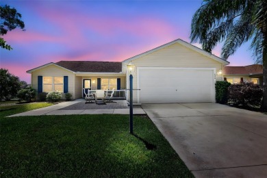 FANTASTIC, TURNKEY 3/2 Amarillo with ENCLOSED LANAI on a LARGE on The Links of Spruce Creek in Florida - for sale on GolfHomes.com, golf home, golf lot