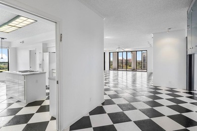 Welcome to your dream condo in the heart of central Boca! This on Boca Pointe Country Club in Florida - for sale on GolfHomes.com, golf home, golf lot