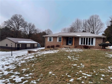 *Charming Updated Raised Ranch on 3.78 Acres - Your Country on Jaycee Golf Course in Ohio - for sale on GolfHomes.com, golf home, golf lot