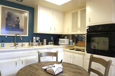 Welcome to 1664 Thunderbird Drive, Unit 17I -- a delightful on Leisure World Seal Beach Golf Course in California - for sale on GolfHomes.com, golf home, golf lot