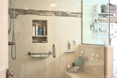 Welcome to 1664 Thunderbird Drive, Unit 17I -- a delightful on Leisure World Seal Beach Golf Course in California - for sale on GolfHomes.com, golf home, golf lot
