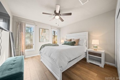 SEE AGENT REMARKS!  This 3 bedroom/2 Bath Townhouse is located on DeSoto Golf Course in Arkansas - for sale on GolfHomes.com, golf home, golf lot