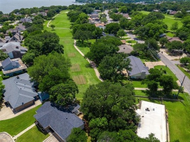 Discover this immaculate, move-in-ready home in the established on De Cordova Bend Country Club in Texas - for sale on GolfHomes.com, golf home, golf lot