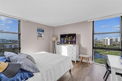 EXCEPTIONAL AVENTURA LIVING OVERLOOKING TURNBERRY GOLF COURSE on Turnberry Isle Resort and Club in Florida - for sale on GolfHomes.com, golf home, golf lot