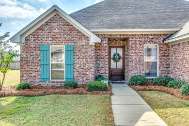 A must see!   Beautiful finishes throughout this unique floor on Patrick Farms Golf Club in Mississippi - for sale on GolfHomes.com, golf home, golf lot