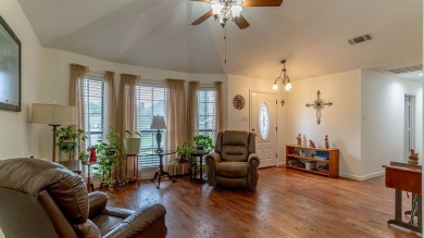 Remarks
A beautiful Pecan Plantation golf course home sitting on on Pecan Plantation Country Club in Texas - for sale on GolfHomes.com, golf home, golf lot