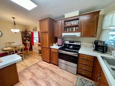 New listing and its being sold Turn Key!! This home has had just on Water Oak Country Club Estates in Florida - for sale on GolfHomes.com, golf home, golf lot
