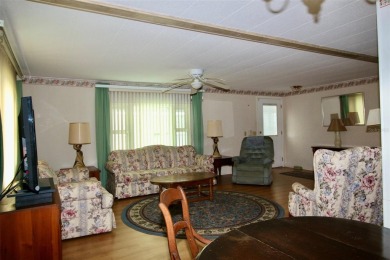 **ENORMOUS LIVING SPACE IN GOLDEN GATE** Enjoy one of the on Mainlands Golf Club in Florida - for sale on GolfHomes.com, golf home, golf lot