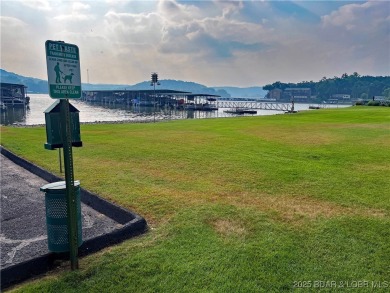 Come check out this spacious 3 bed, 2 bath lakefront condo at on Lake Valley Country Club in Missouri - for sale on GolfHomes.com, golf home, golf lot