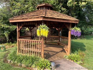 Come check out this spacious 3 bed, 2 bath lakefront condo at on Lake Valley Country Club in Missouri - for sale on GolfHomes.com, golf home, golf lot