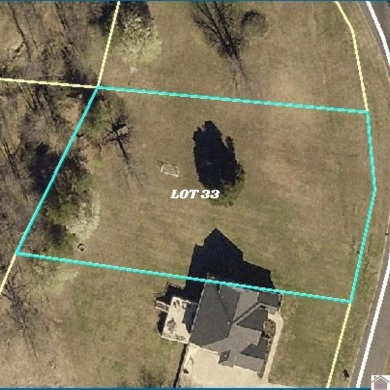Luxury location just 15 miles from Kentucky Lake, 2.5 miles to on Benton Golf and Country Club in Kentucky - for sale on GolfHomes.com, golf home, golf lot