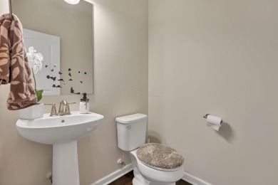 New listing in the highly desirable Glenross community with on Glen Ross Golf Club in Ohio - for sale on GolfHomes.com, golf home, golf lot