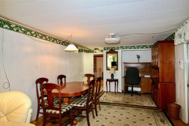 **ENORMOUS LIVING SPACE IN GOLDEN GATE** Enjoy one of the on Mainlands Golf Club in Florida - for sale on GolfHomes.com, golf home, golf lot