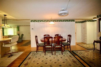**ENORMOUS LIVING SPACE IN GOLDEN GATE** Enjoy one of the on Mainlands Golf Club in Florida - for sale on GolfHomes.com, golf home, golf lot