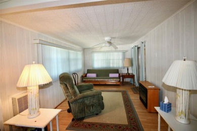 **ENORMOUS LIVING SPACE IN GOLDEN GATE** Enjoy one of the on Mainlands Golf Club in Florida - for sale on GolfHomes.com, golf home, golf lot