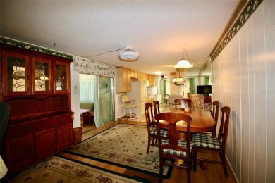**ENORMOUS LIVING SPACE IN GOLDEN GATE** Enjoy one of the on Mainlands Golf Club in Florida - for sale on GolfHomes.com, golf home, golf lot